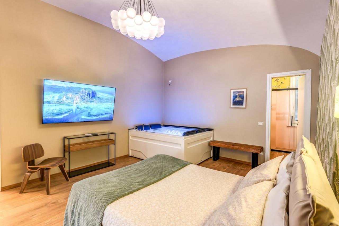 Apartamento Downtown Srl - Croce Di Malta Royale La Spezia Exterior foto